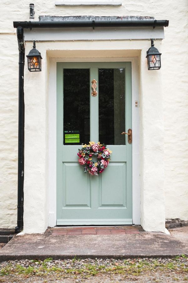 The Green Door Vegan B&B Llanon Exterior photo